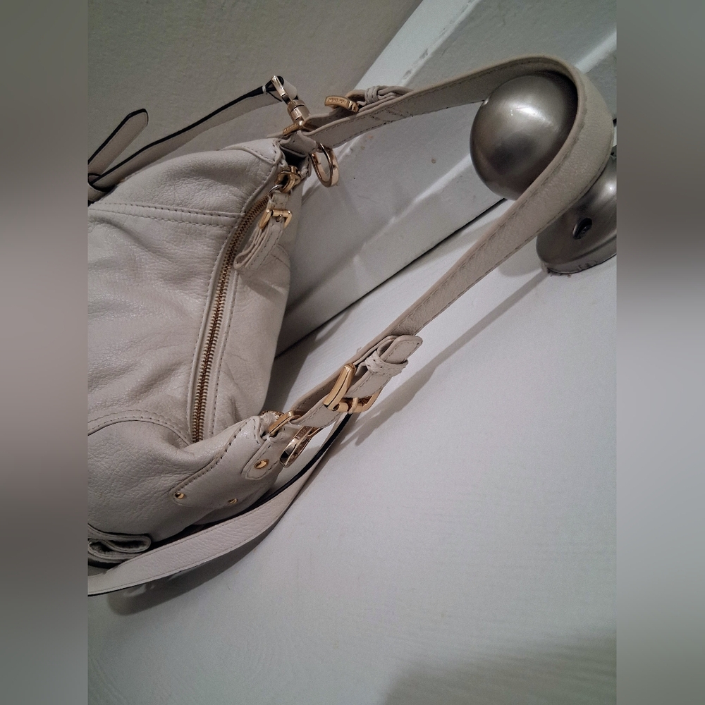 Michael Kors Cream Leather Satchel with Gold Hardware - Picture 8 of 12